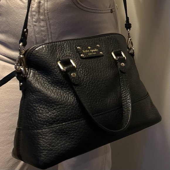 Kate Spade- Black Crocodile Handbag w/ removable adjustable straps. - Picture 7 of 16